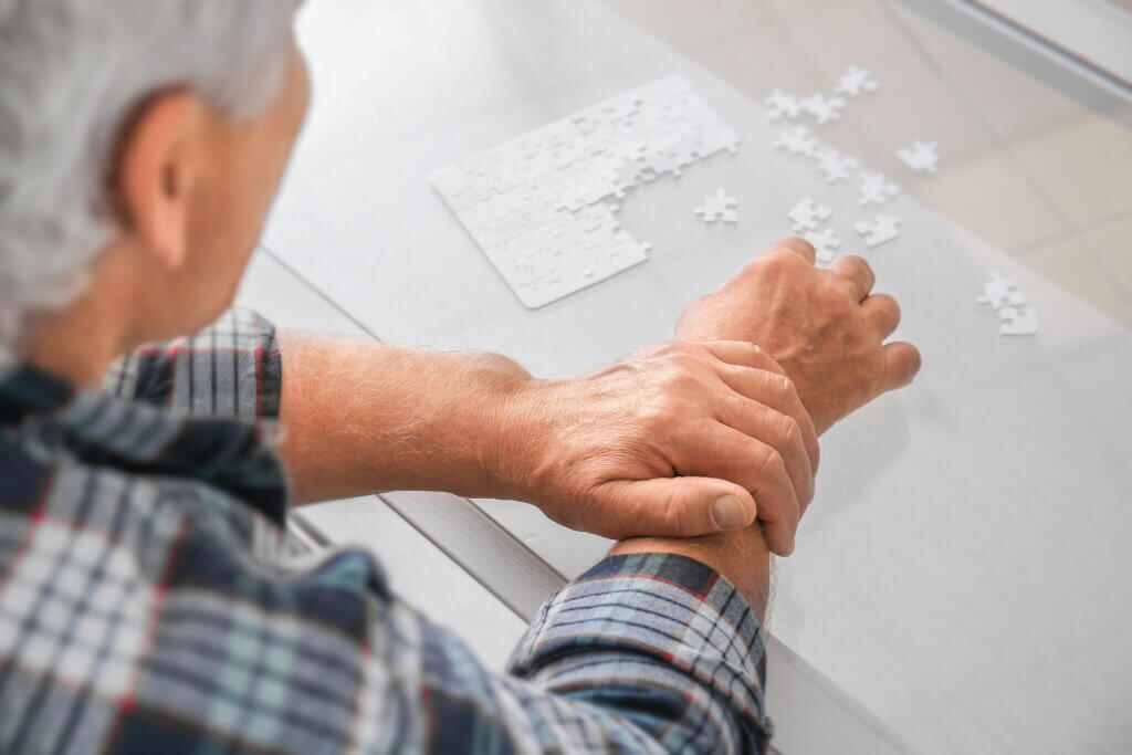 Parkinson e outras doenças degenerativas e sua relação com a peda auditiva.